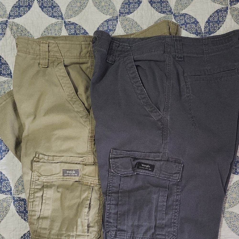 Wrangler Men's Cargo Pants - Black and Tan
